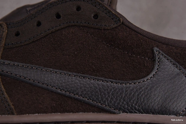 Cheap TBkick Travis Low Scott DM7866-202 x OG Air 1 Velvet Brown Jordan 0722